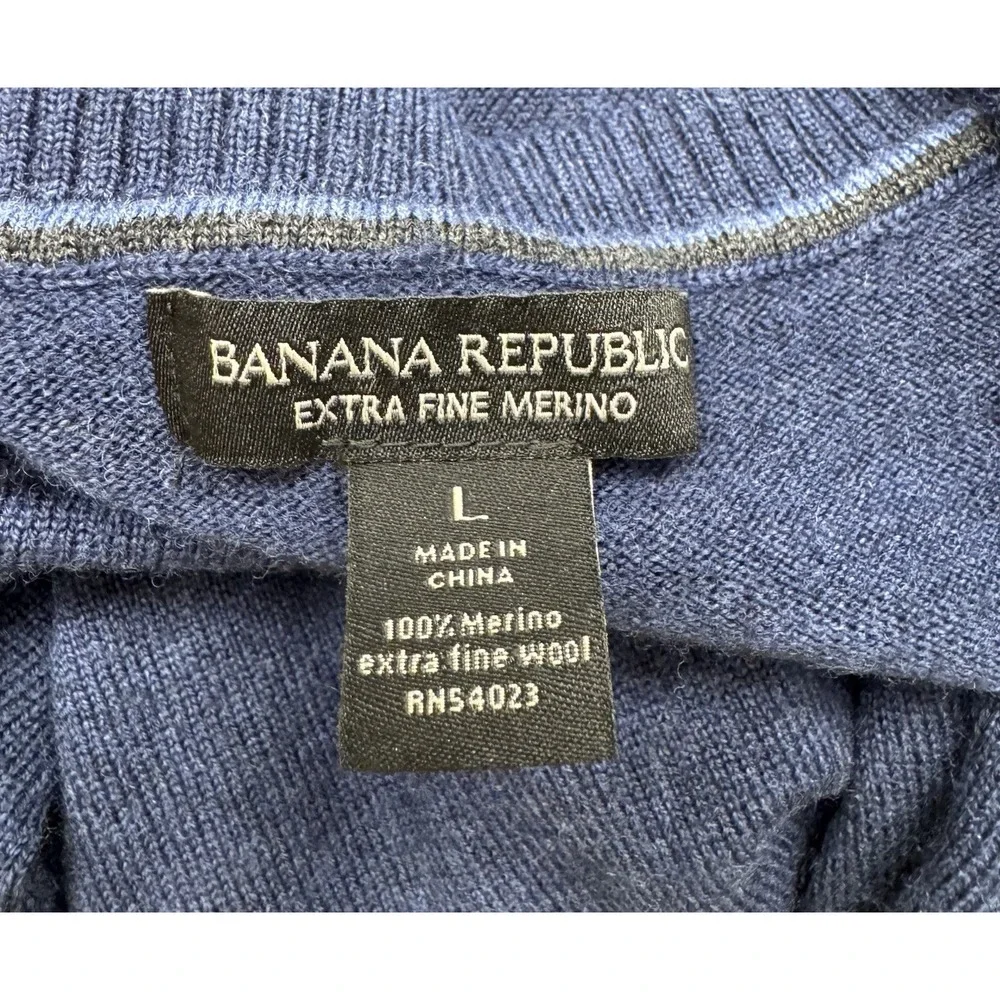 Banana Republic Extra Fine Merino Wool V Neck Sweater Mens Large Blue